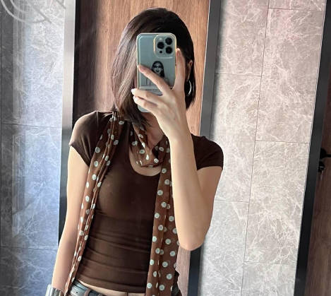 真是刺激和姐姐拍了姐弟乱伦里面的情节