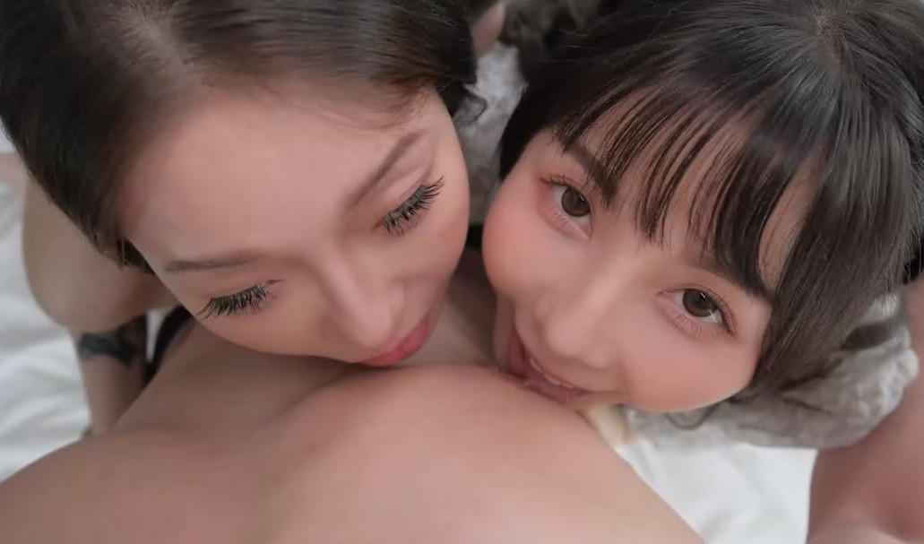 饥渴难耐双痴女出击