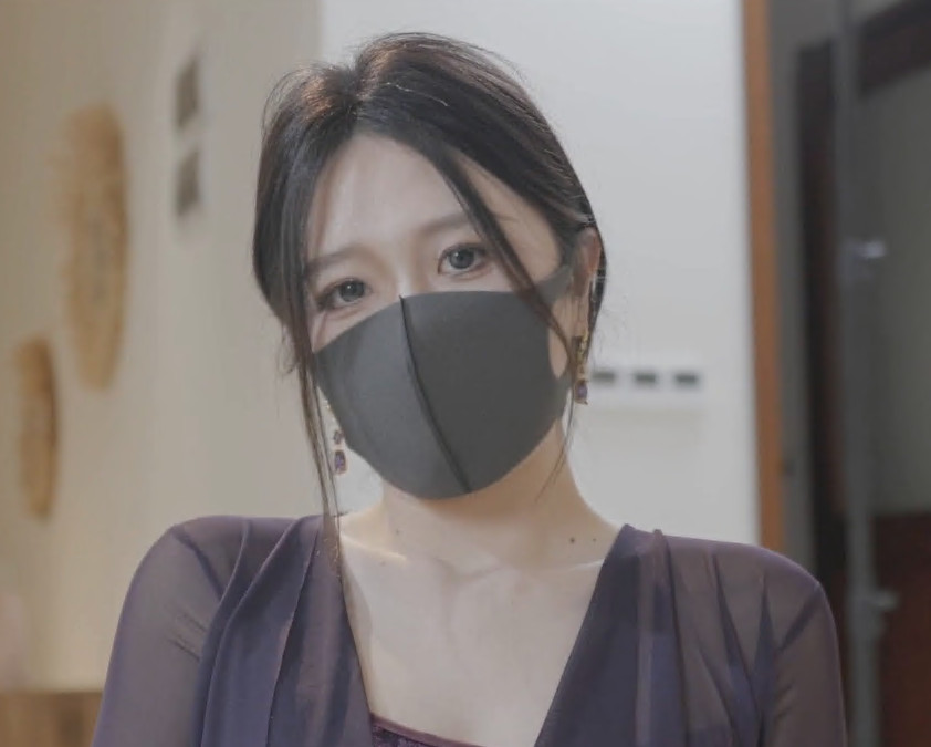 桥本香菜 被强制推倒的感觉也别有风味