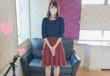 FC2PPV-4777853-第一次使用玩具和中出