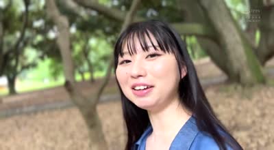 EBWH-180 13年前に大手企業のCMに出演した元子役が色白美巨乳になって復活 蒼井澪