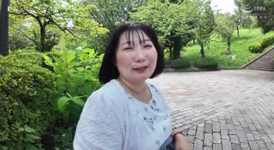 YOCH-018 旦那を思って初撮りイキたがりな色白ボディAVデビュー花村まゆり40歳