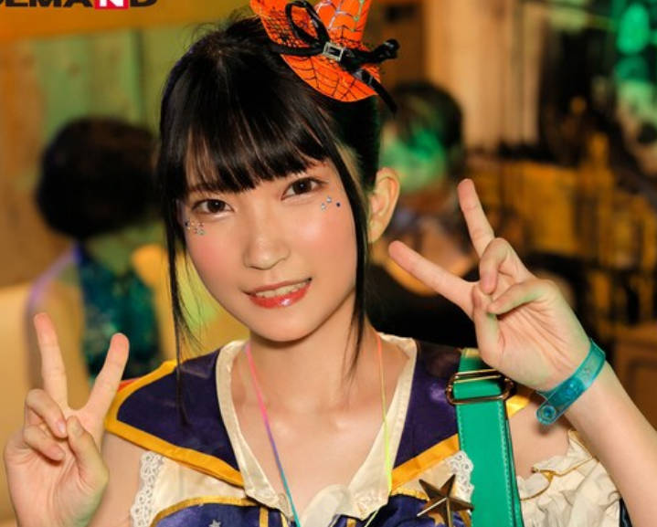 SDMM-148逆転マジックミラー号 渋谷ハロウィン編 「コスプレ女子あやののSEXをナマで見たくないですか？」大人数に見られているとは知らずに激イキ姿を大胆に披露！