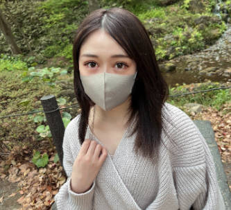 FC2PPV-3499445我把刚搬到东京的女大学生带到公园的小厕所