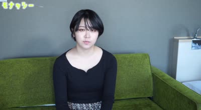 FC2PPV-2885099短发气质沉稳的女大学生