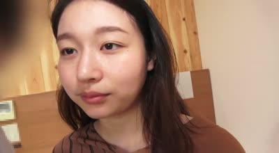 FC2PPV-3321863一名22岁的巨乳新婚女子