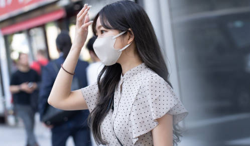 FC2PPV-3849754以聪明的文科生而闻名