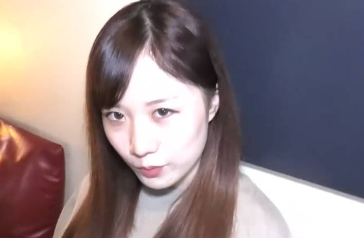 FC2PPV-2682626热衷的可爱女孩