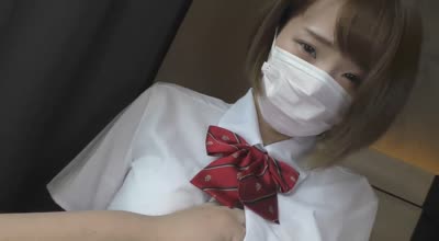 FC2PPV-2856053中出18岁娇小萝莉短发美女