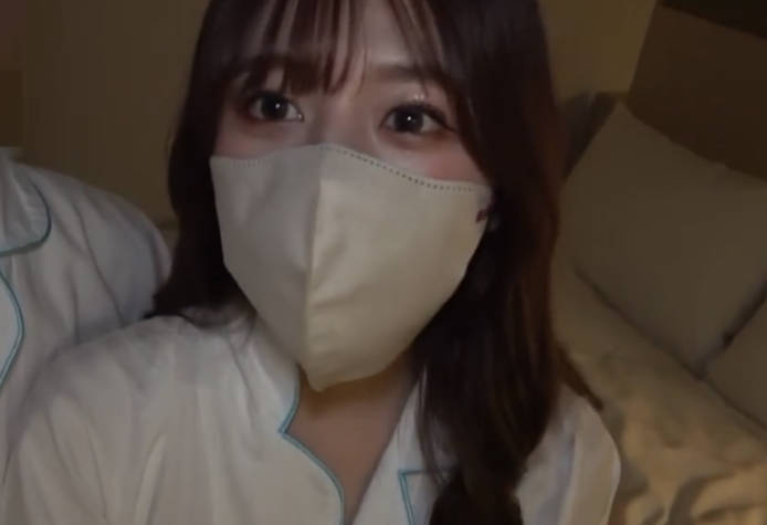 FC2PPV-3136569和一位美艳绝伦清纯无比的少女共度良宵