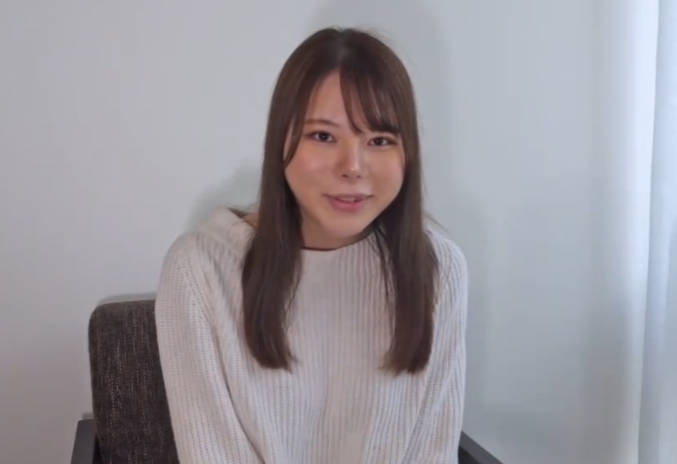 FC2PPV-2852978温柔的21岁女大学生