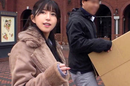 200GANA-2414心地善良的保育士被把妹成功