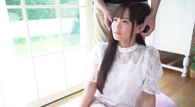 ipx-408超卡哇伊的新人出道作明明很害羞却有着有魔力般的神奇舌头